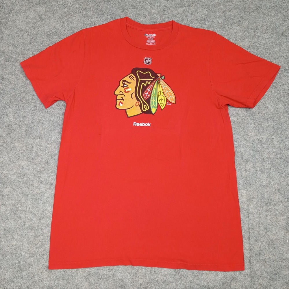 Chicago Blackhawks Shirt Mens Medium Red NHL Hockey T-Shirt Tee Reebok Shaw 65‎